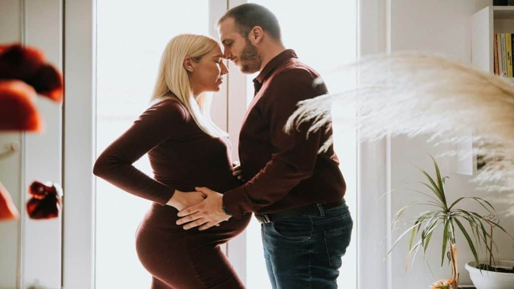 A man apologizing to his wife 