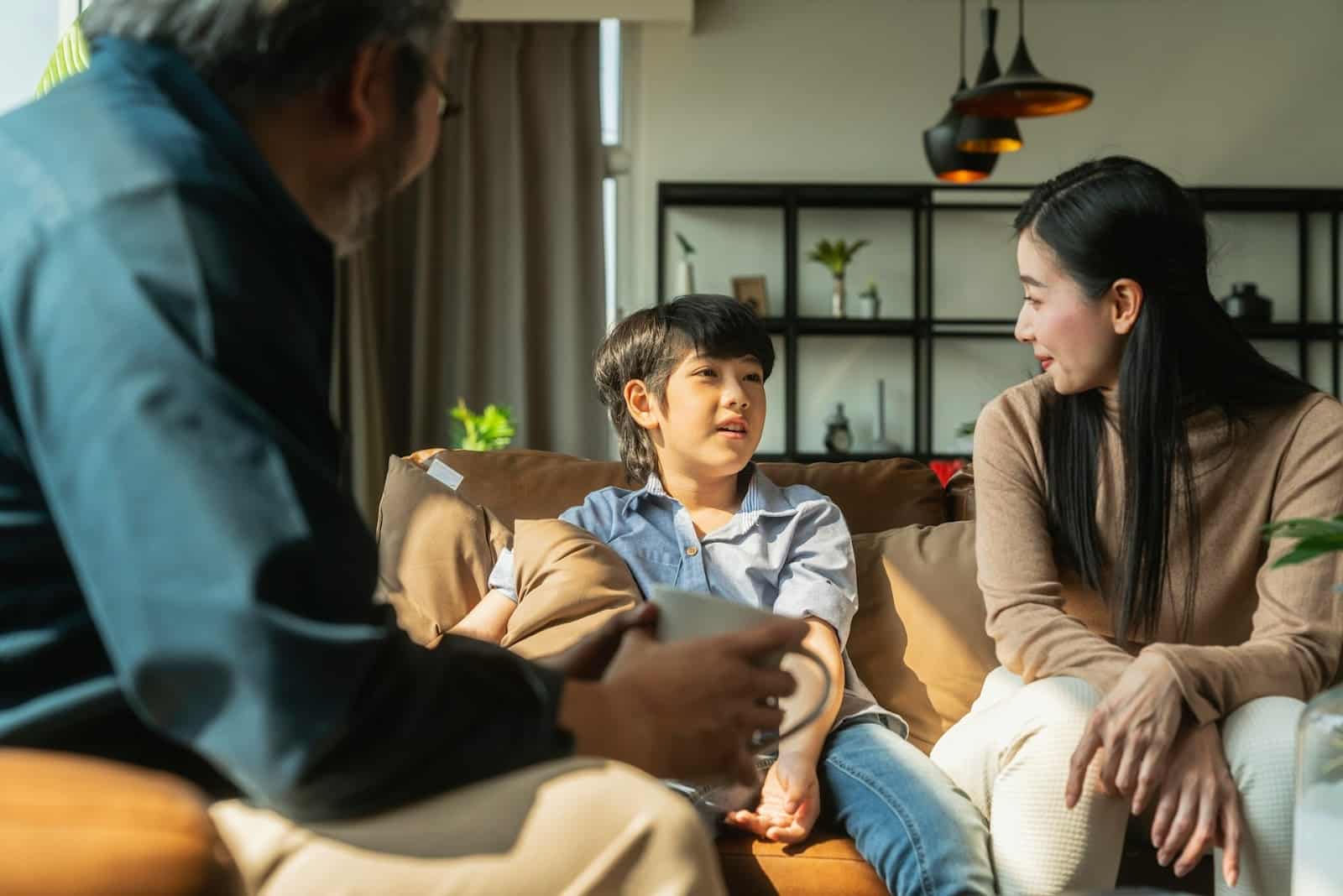 parents discussing expenses