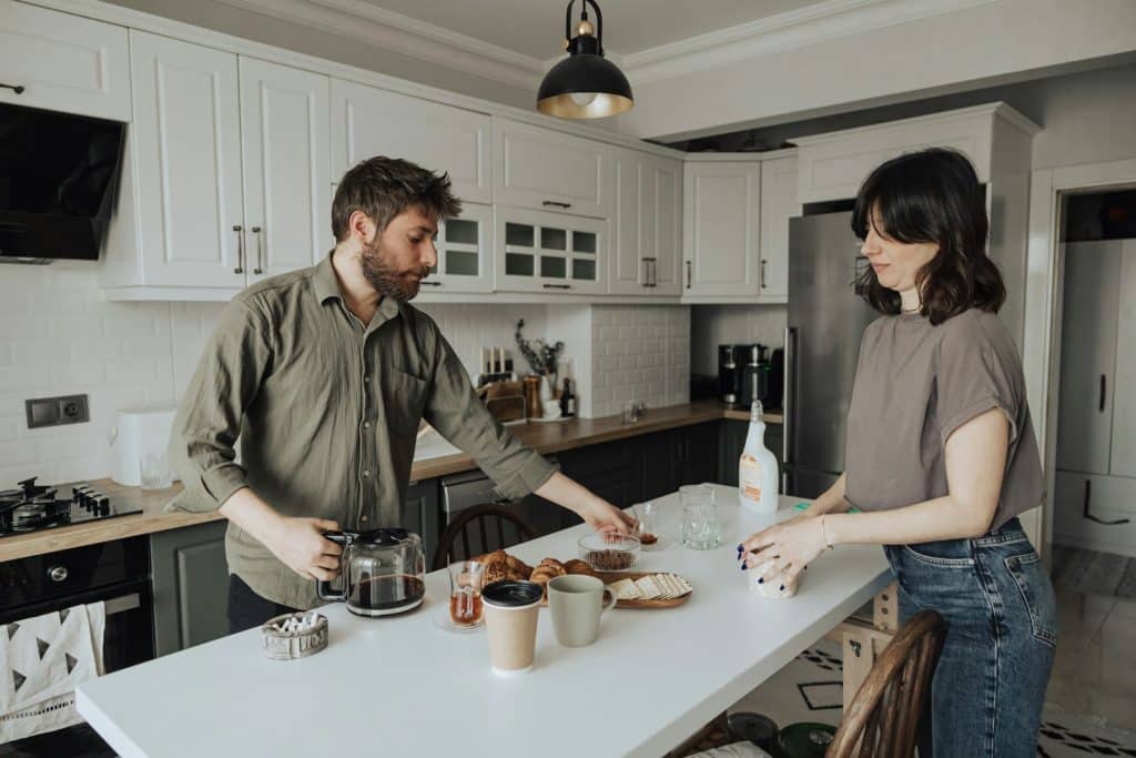 couple planning together