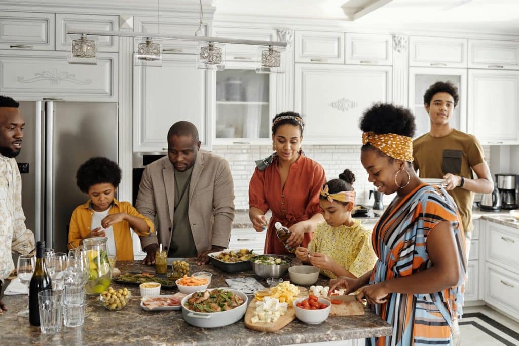 blended family dinner
