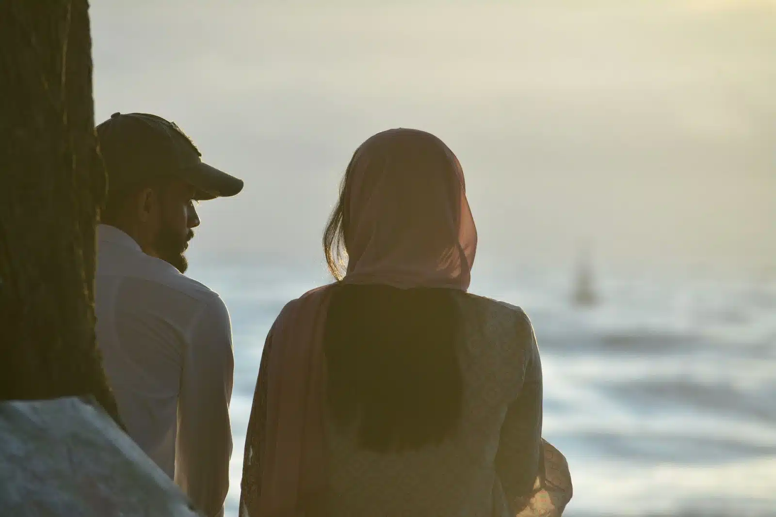 couple looking horizon