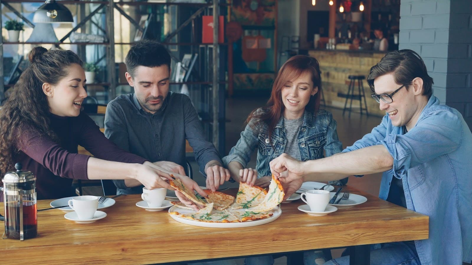 eating with peers