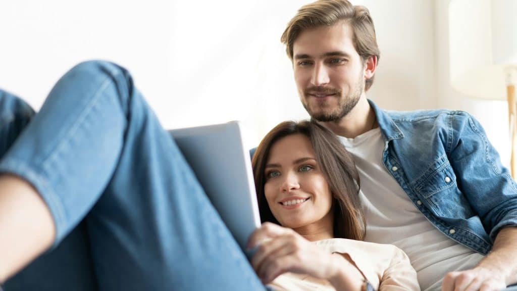 A man and woman together 