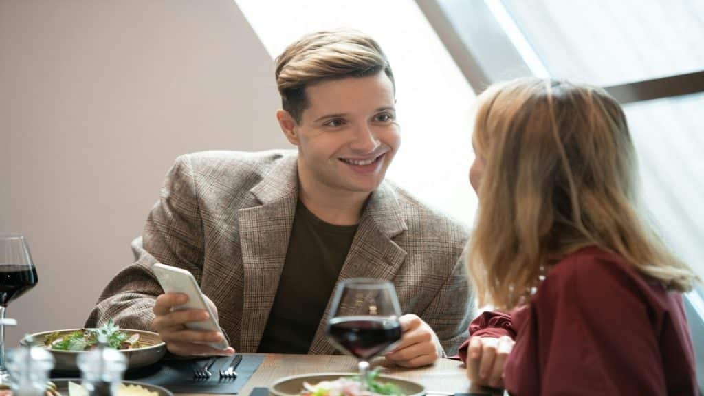 couple enjoying dinner together