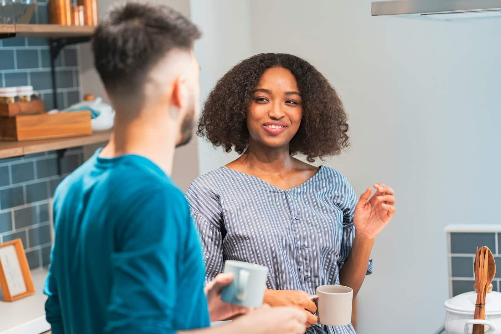 couple kitchen discussion