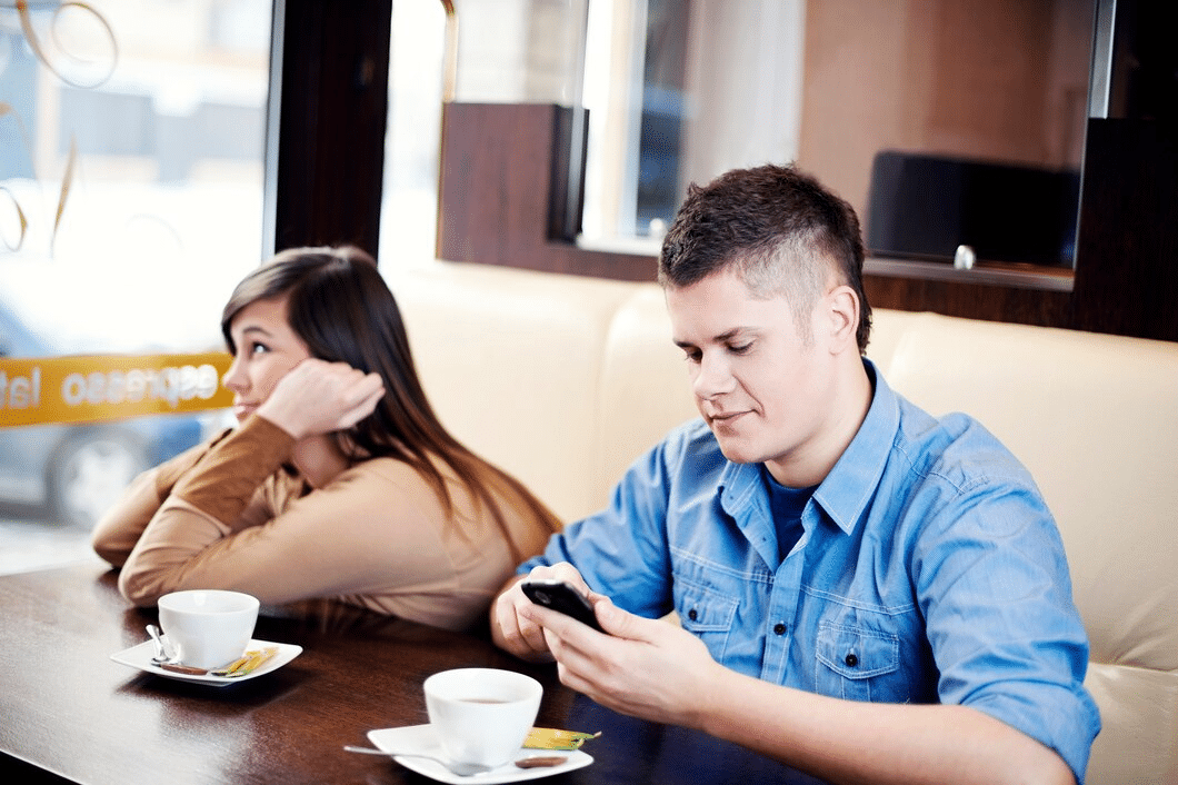 Couple on boring date