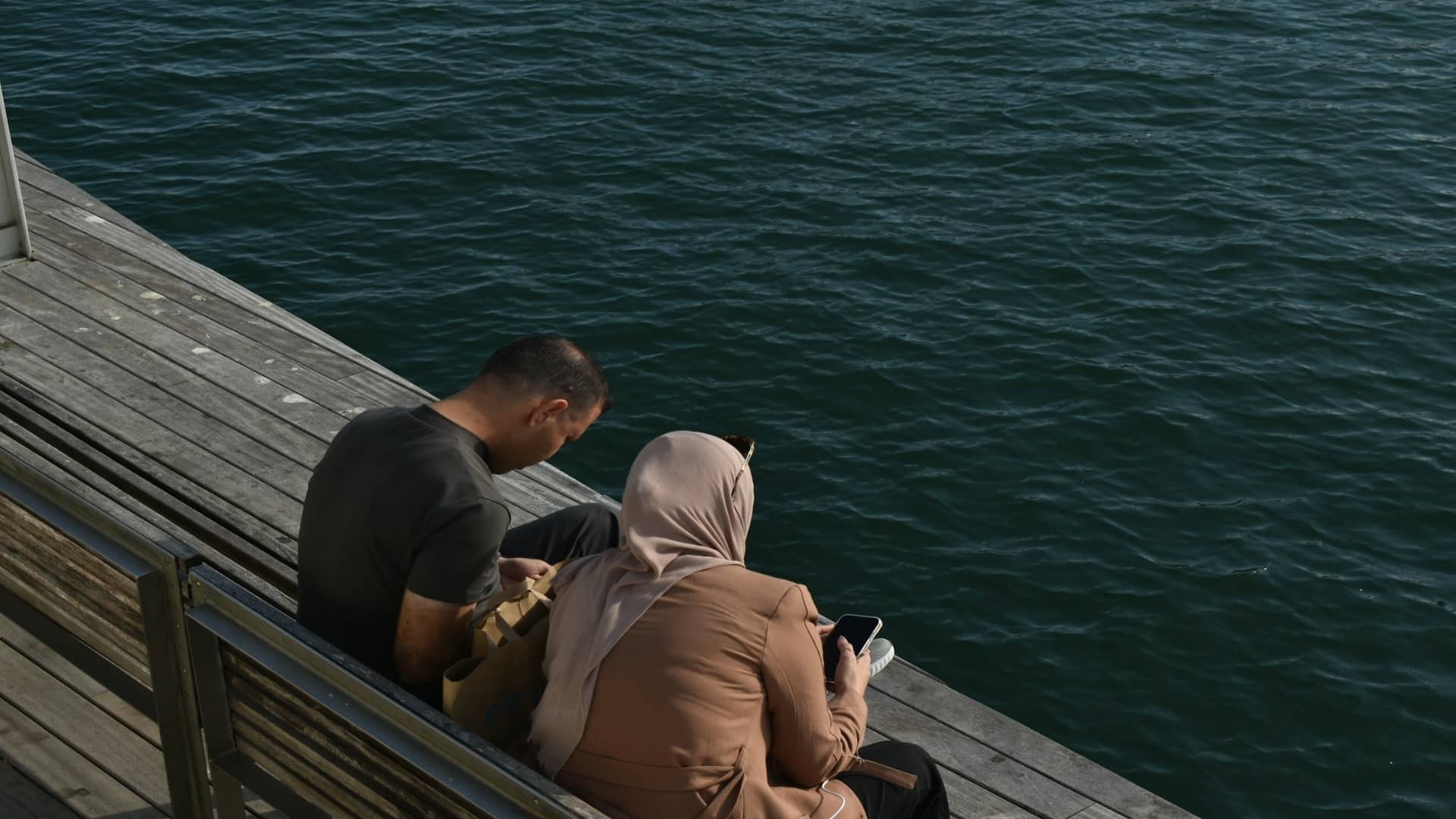couple discussing something seriously