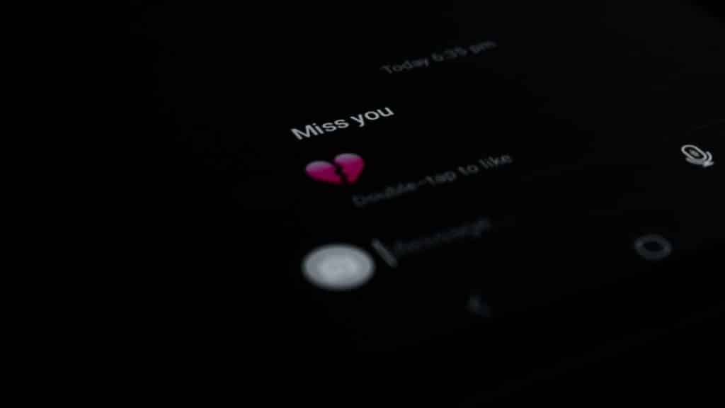 A person receiving a message