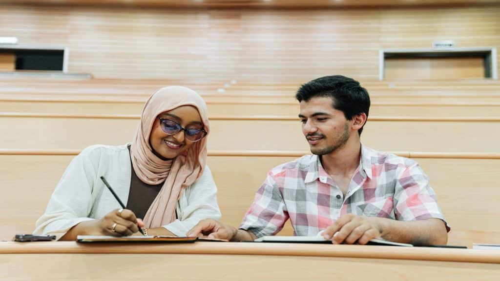 couple discussing solution calmly