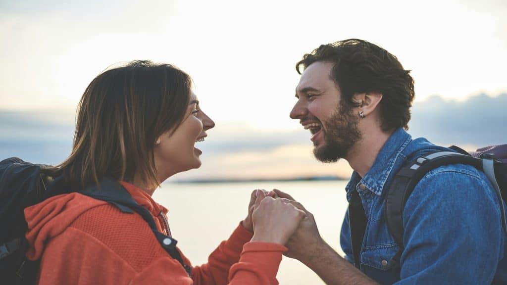 couple encouraging each other