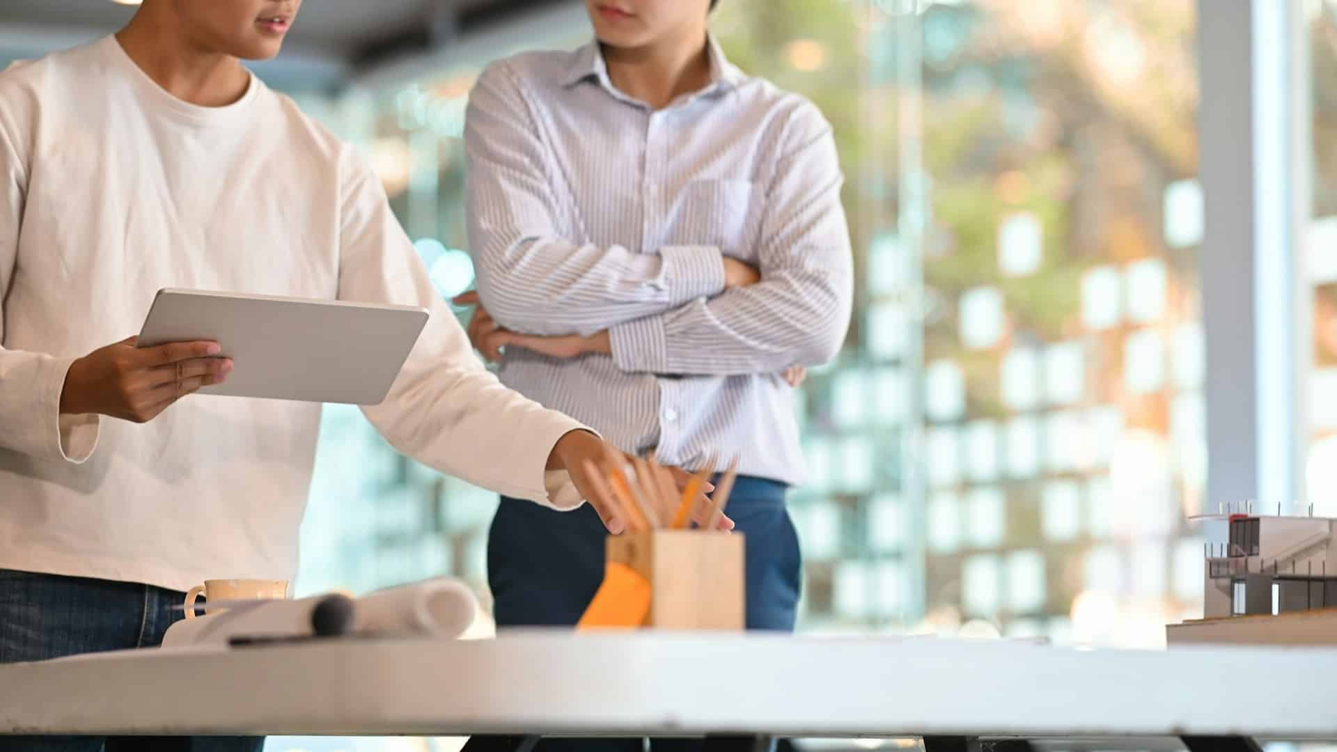 person crossing arms during discussion