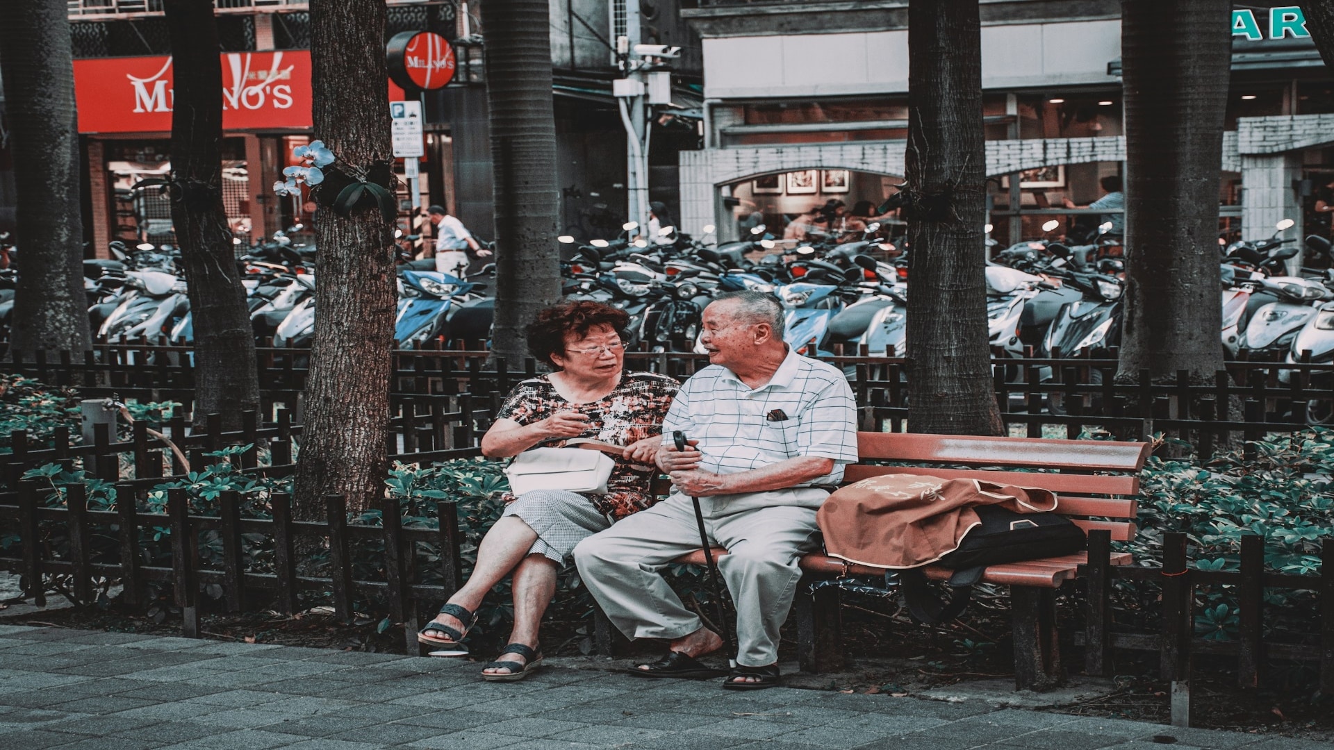couple listening carefully during conversation