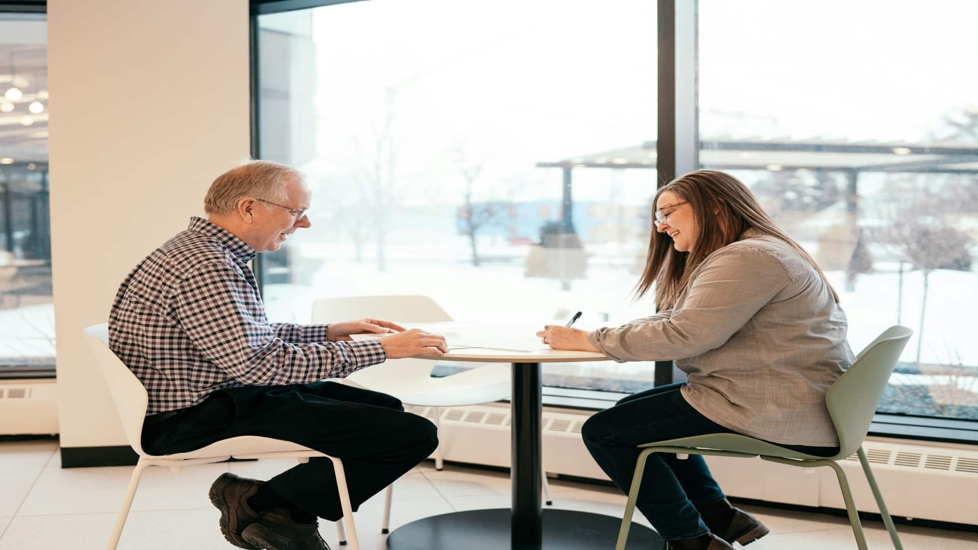 couple cooperating during discussion