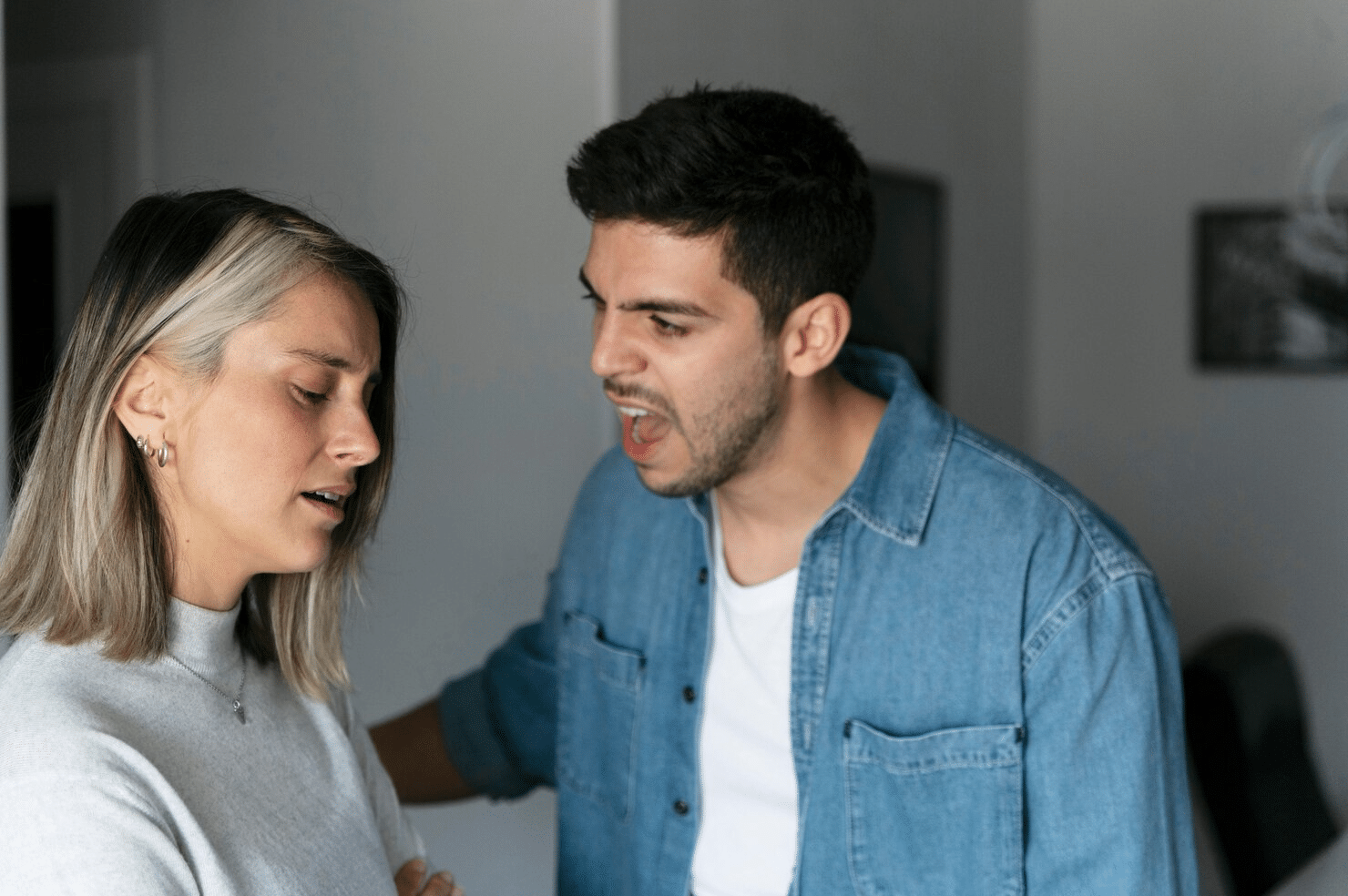 A man invalidating woman