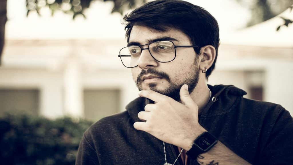 man having thoughtful conversation