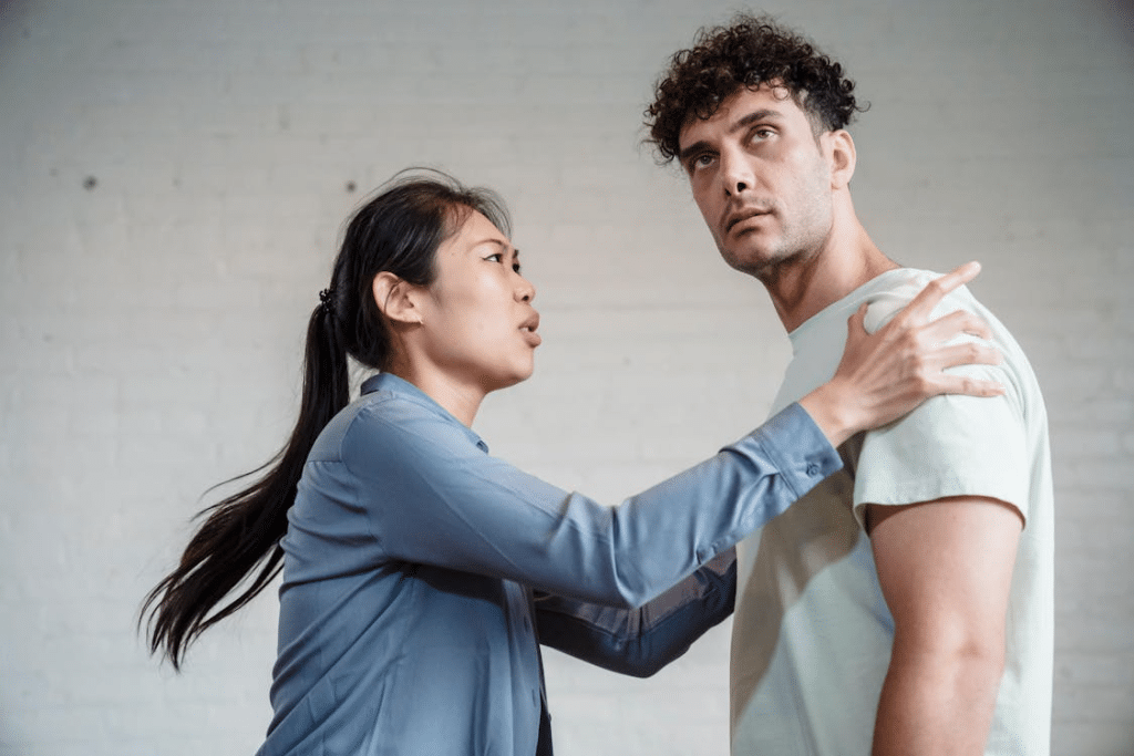 Avoidant male ignoring girlfriend during argument