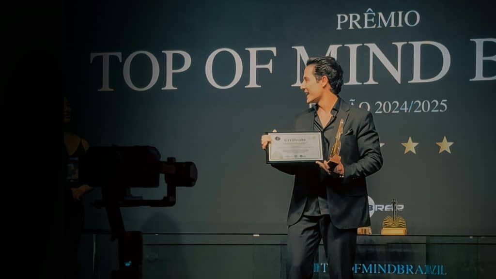 businessman award ceremony