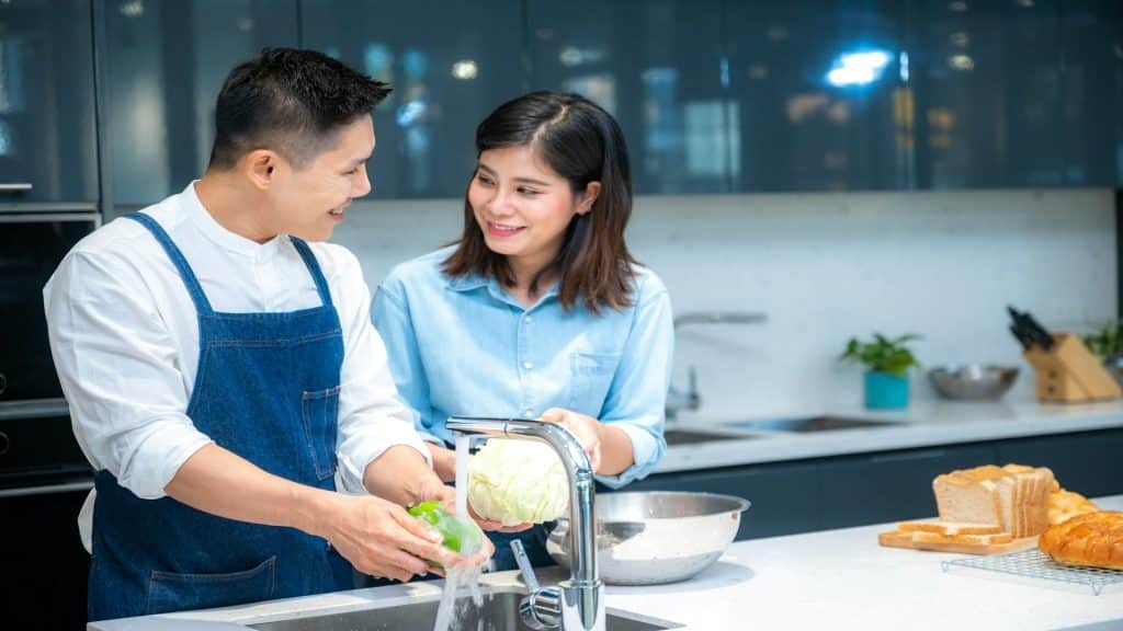 couple cooking together