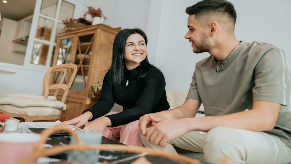 couple discussing calmly