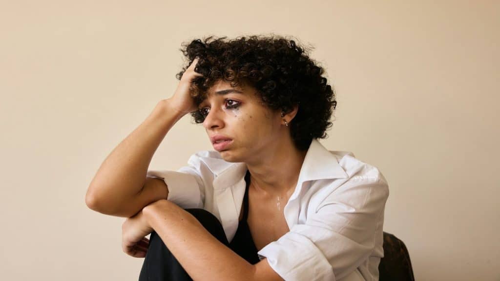 person noticing lack of change