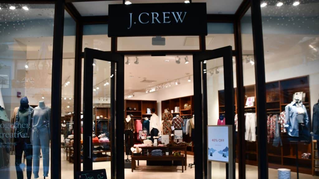 Depositphotos_582825490_XL A photo of a J.Crew shop.