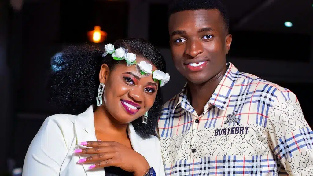 A man and a woman posing for a picture.